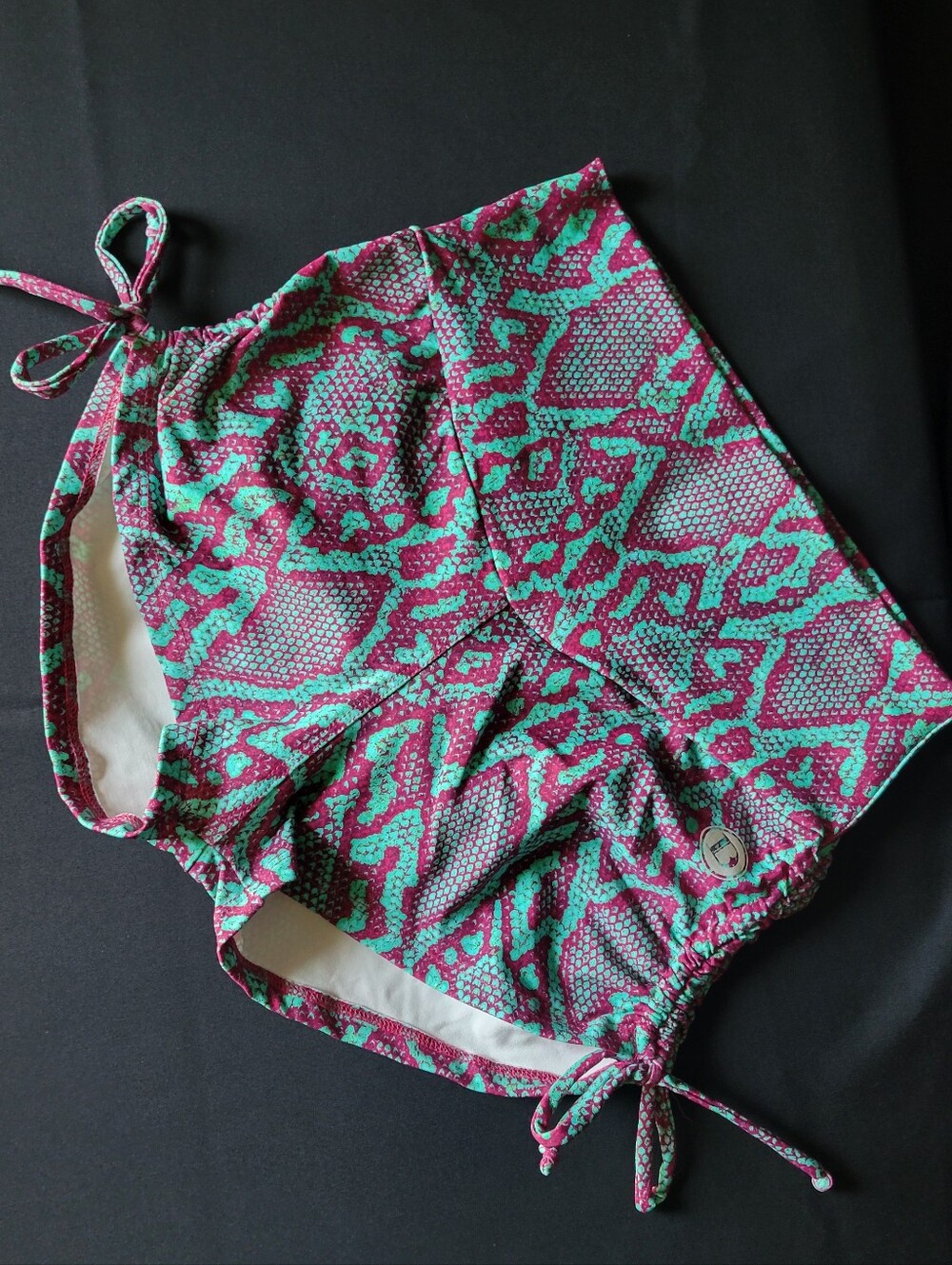 Dtinas Pink & Teal Snake Print Tie Shorts Size M